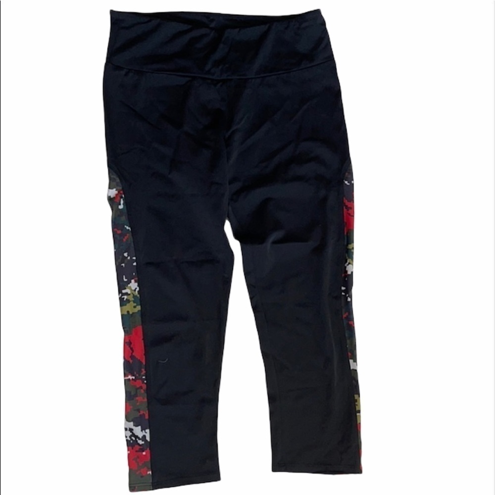 Onzie Hot Yoga Inset Tuxedo Capris Leggings SzM/L